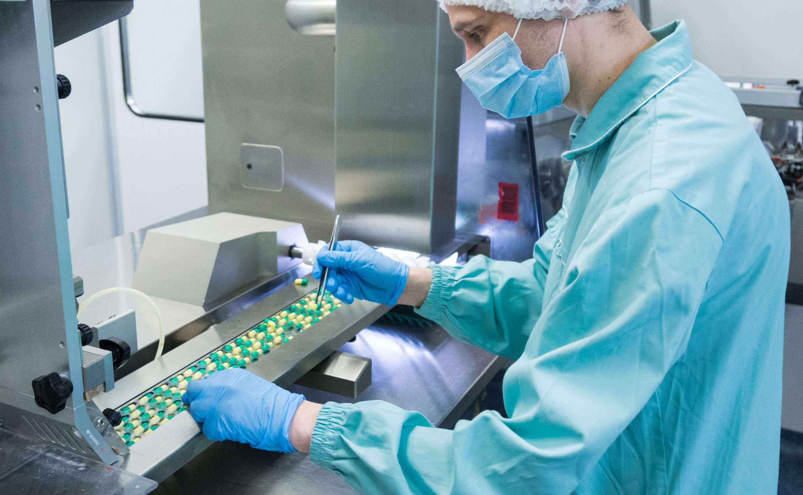Optimising processes in pharmaceutical manufacturing