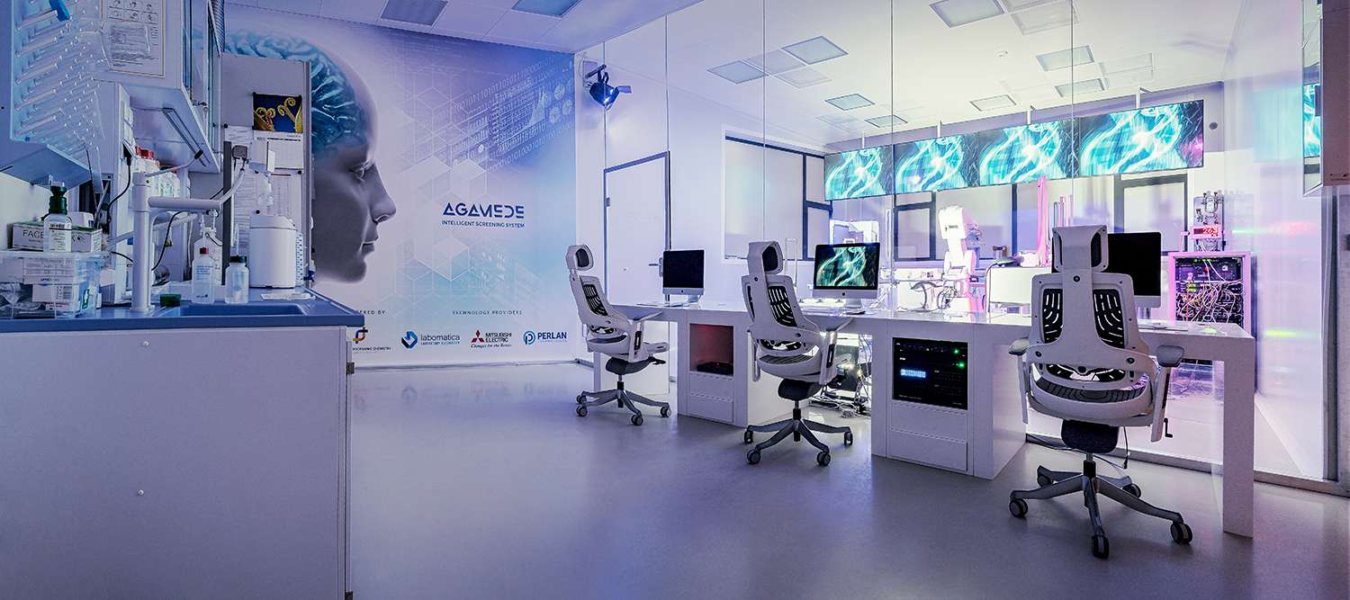 The AGAMEDE project is an interdisciplinary project that combines the worlds of robotics, computer science, industrial design, mathematics, biology and chemistry. [Source: Institute of Bioorganic Chemistry, Polish Academy of Sciences (IBCH PAS)]