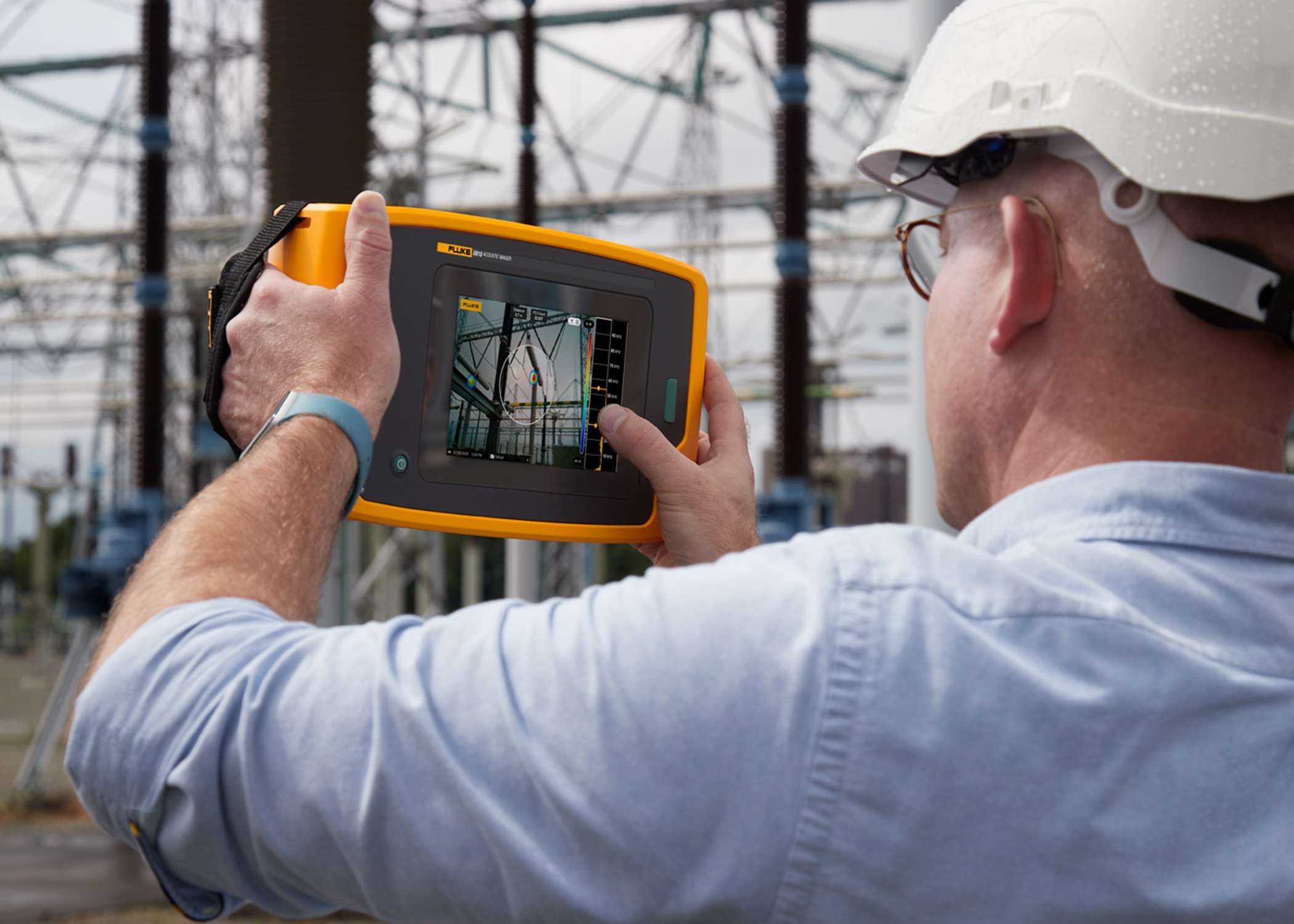 Major energy supplier revolutionises electrical maintenance inspections with partial discharge detection