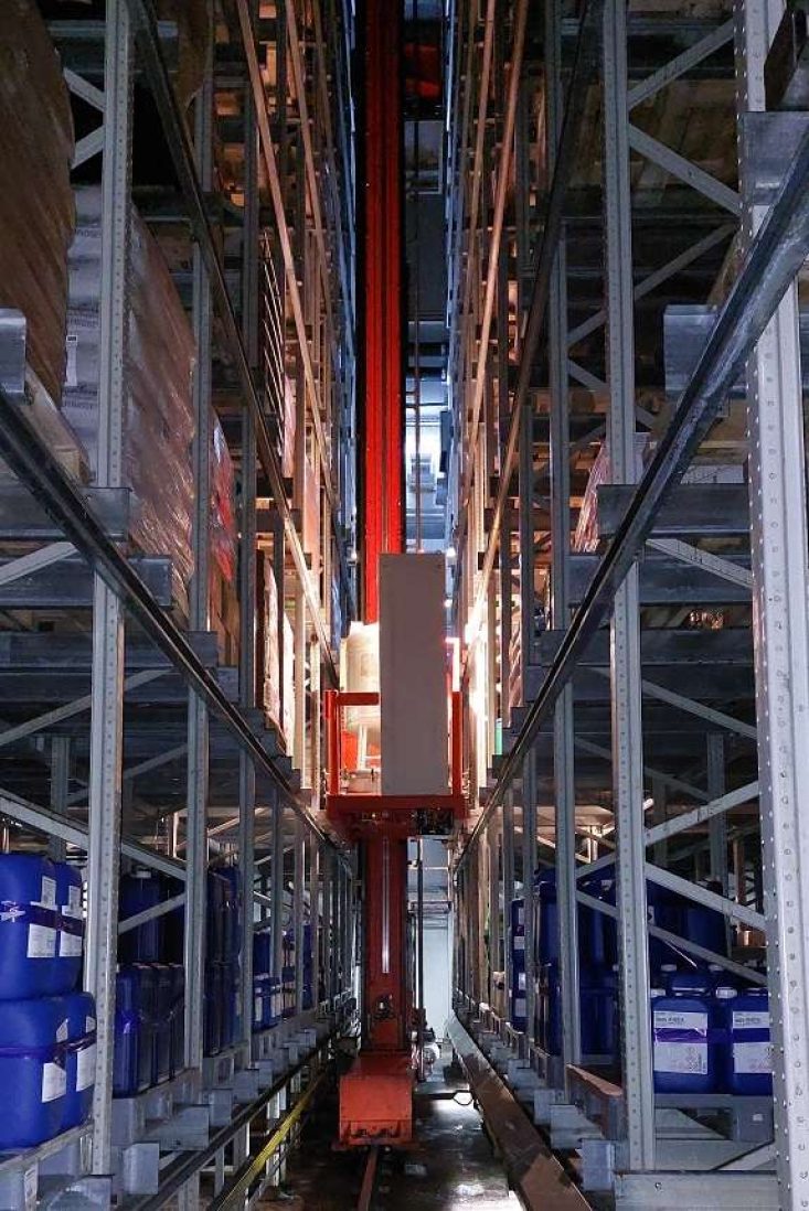 Schaeffler supplies Zentis with ProLink condition monitoring system to monitor stacker crane trolley bearings in cold and frozen storage areas.