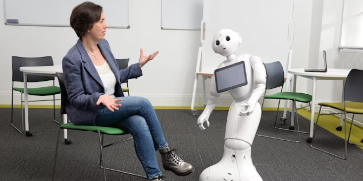 Professor Anikó Ekárt and 'Pepper' the robot